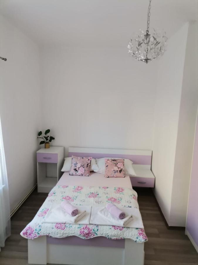 Apartmani Sidro Senj Senj  Buitenkant foto