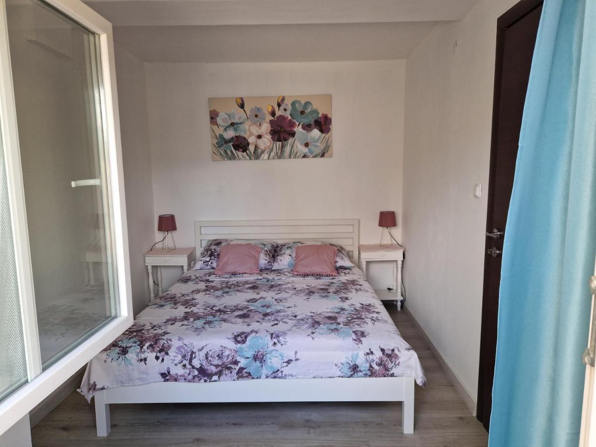 Apartmani Sidro Senj Senj  Buitenkant foto